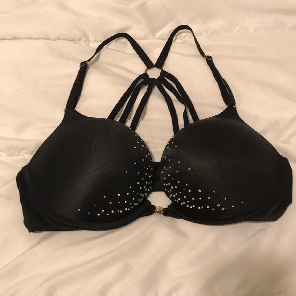 34c Victoria’s Secret racerback front closure bra